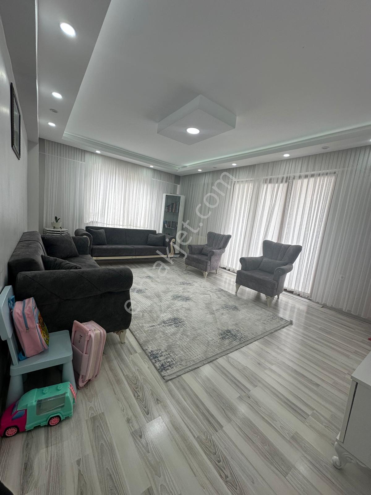 Hürriyet Mah. Site İçersinde Acıl Satılık 3+1 Satılık Daire