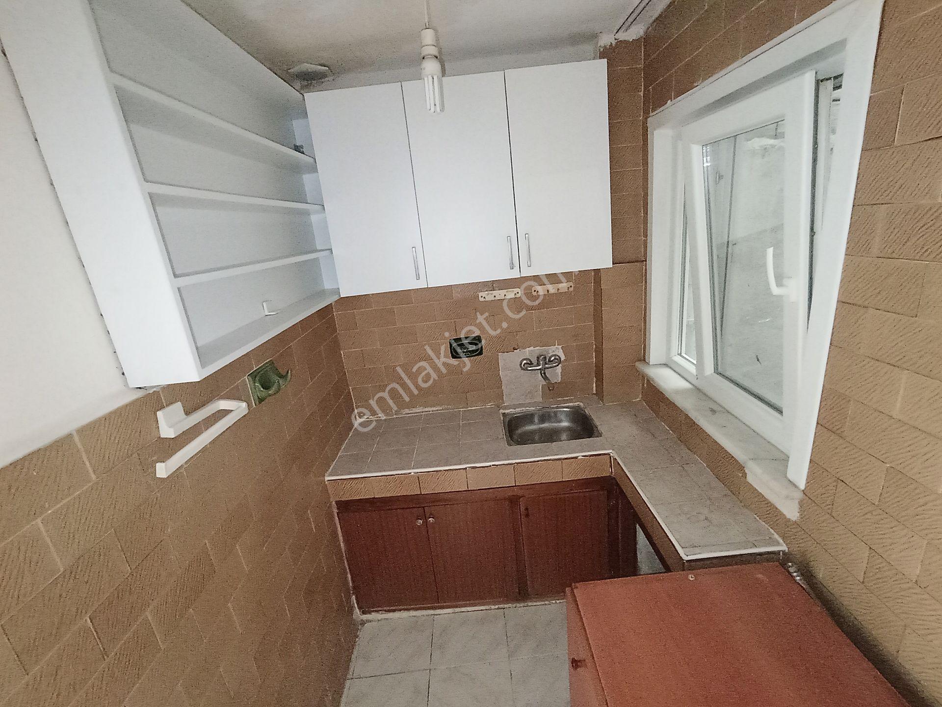 Deva Dan Zeynep Kamil Hast. Yakın Bahçe Kullanımlı Giriş Daire - Görsel 18