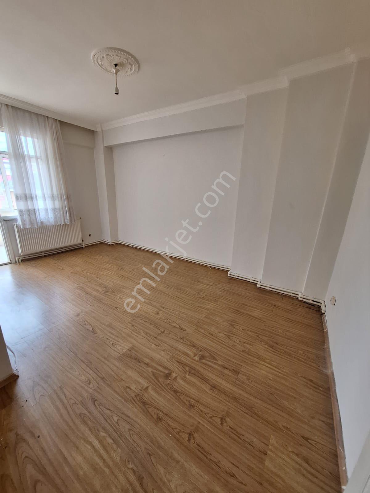Pendik Kavakpınar Mahallesin'de Satılık 2+1 Daire - Görsel 2