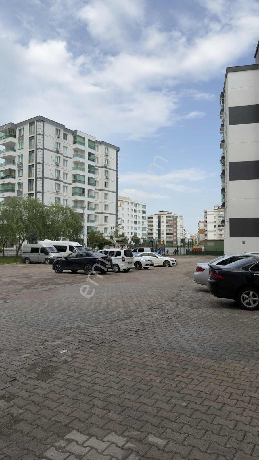 Bagcılar Tarafında Acil Satılık Uygun Fiyatlı 3+1 Daire - Görsel 9