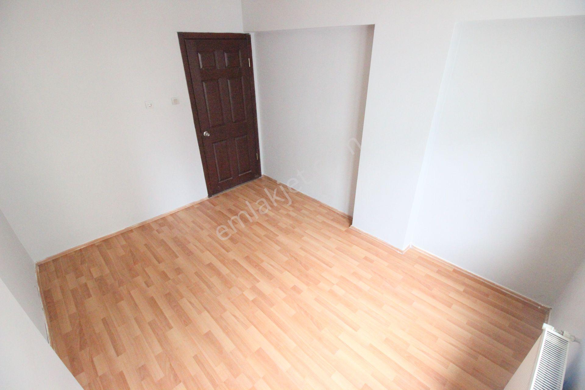 Hemdem Gayrimenkul'den Topçu'da Arakatta Ebeveyn Banyolu 3+1 Kiralık Daire - Görsel 14