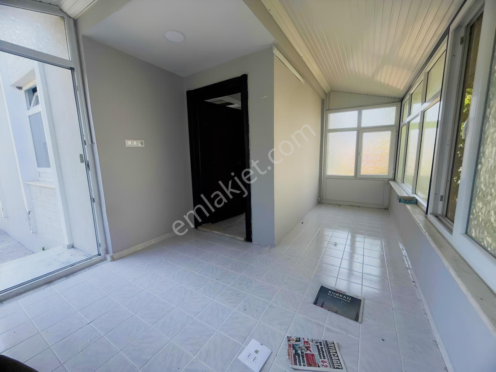 Denize 200metre 4+1 Doğalgazlı Kiralık Villa 19mayıs/dereköy - Görsel 9