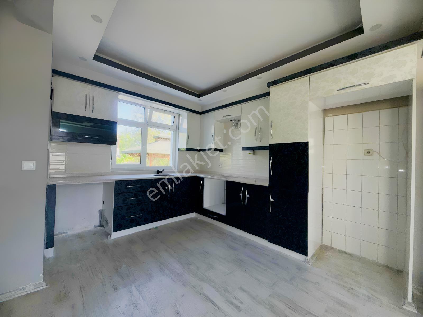 Denize 200metre 4+1 Doğalgazlı Kiralık Villa 19mayıs/dereköy - Görsel 21