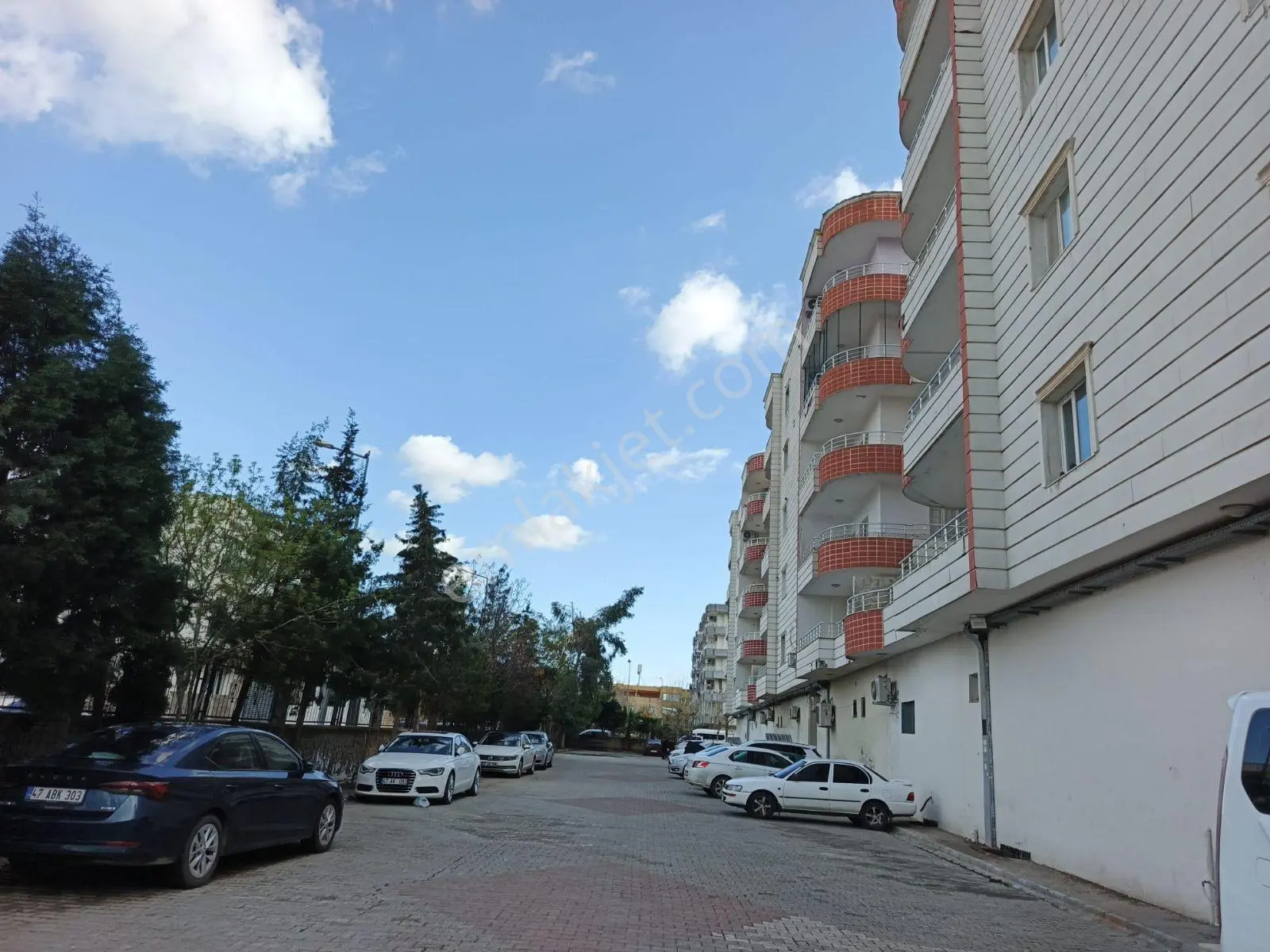 Acar Emlaktan 8 Mart Mahalesinde Dem Sitesinde Lüks Daire - Görsel 5