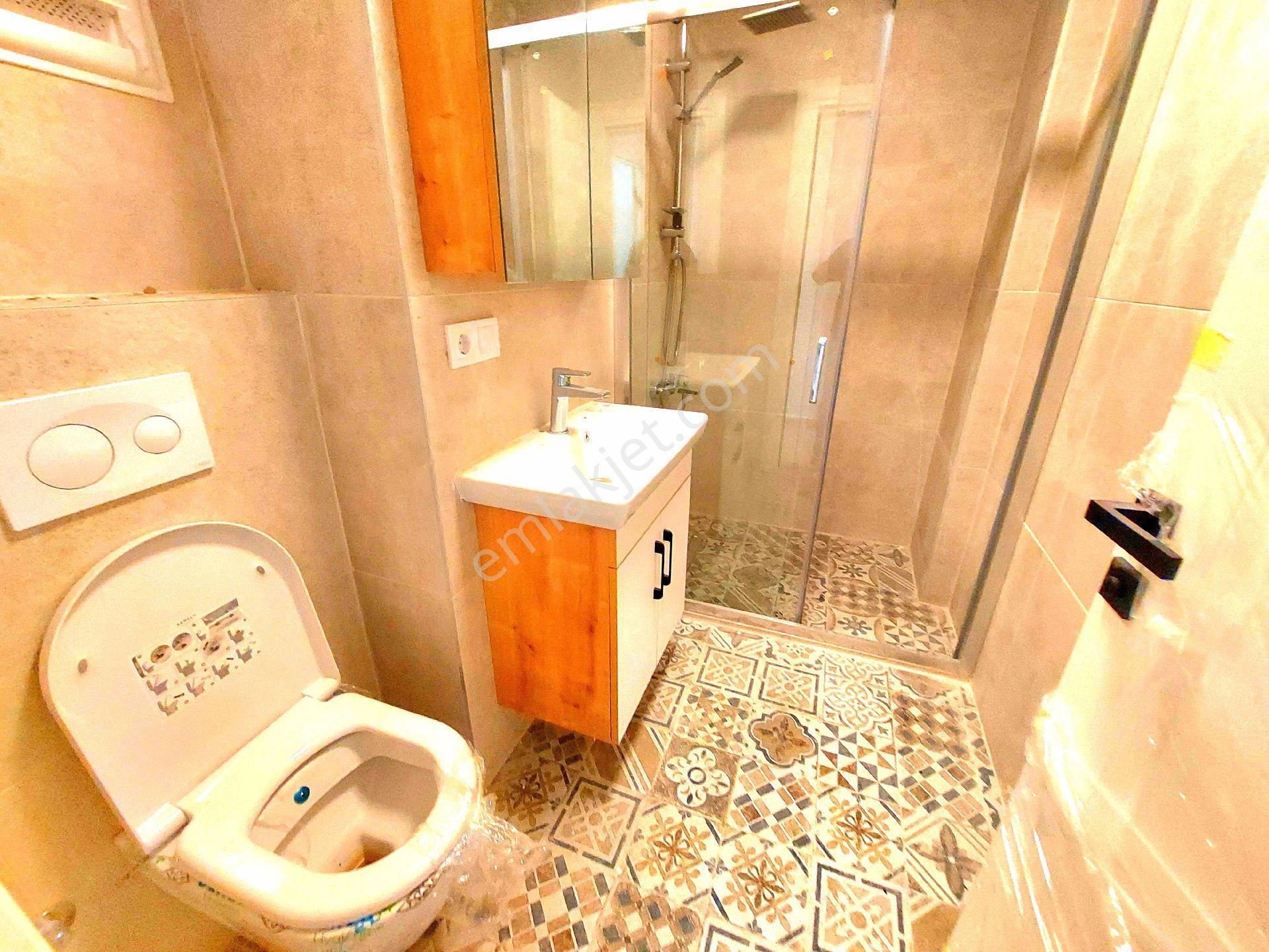 Kuşadasında Havuzlu Ve Sosyal Alanlı Sitede Bahçeli Sıfır Villa - Görsel 28