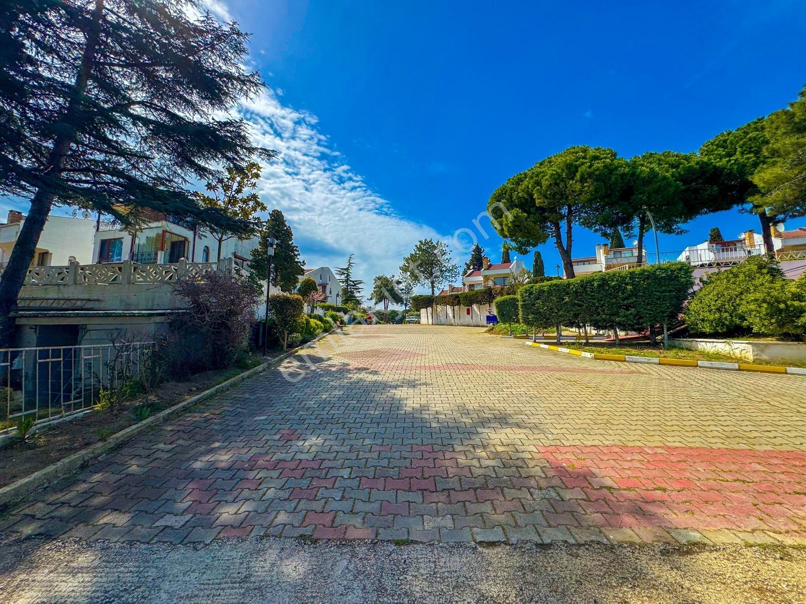Marmara Ereğlisi Kaptan 2 Sitesi Şerefiyesi Yüksek Villa - Görsel 33