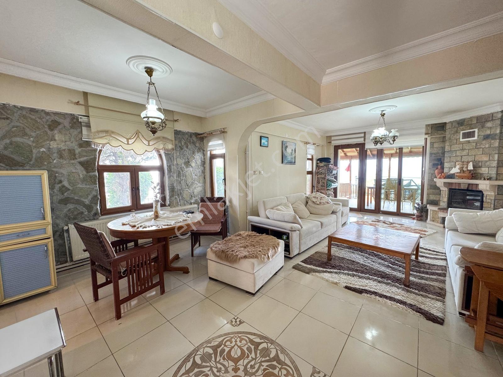 Marmara Ereğlisi Kaptan 2 Sitesi Şerefiyesi Yüksek Villa - Görsel 17