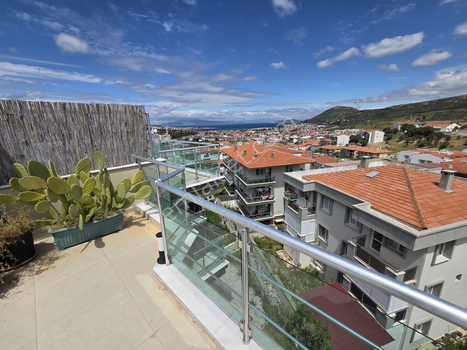 Yenifoça Fokai Terasları'nda Eşyasız Kiralık 3+1 Dubleks Villa - Görsel 20