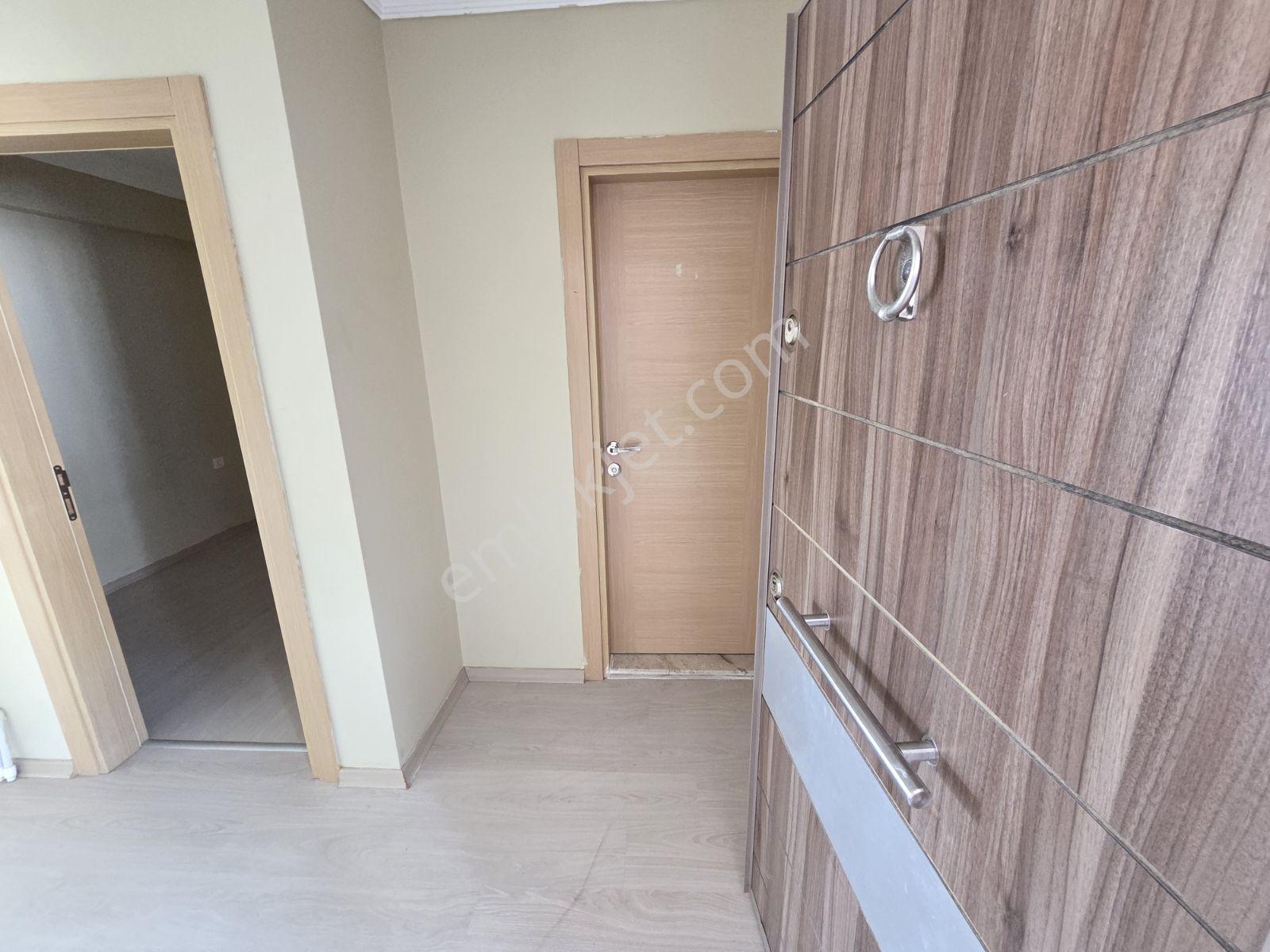 Yenifoça Fokai Terasları'nda Eşyasız Kiralık 3+1 Dubleks Villa - Görsel 27