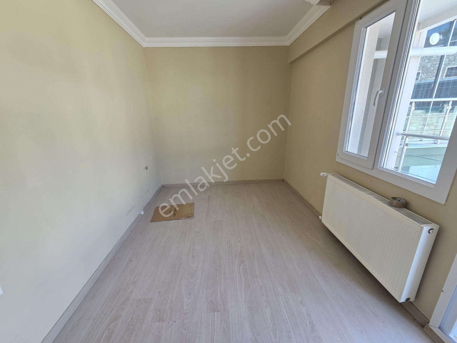 Yenifoça Fokai Terasları'nda Eşyasız Kiralık 3+1 Dubleks Villa - Görsel 14