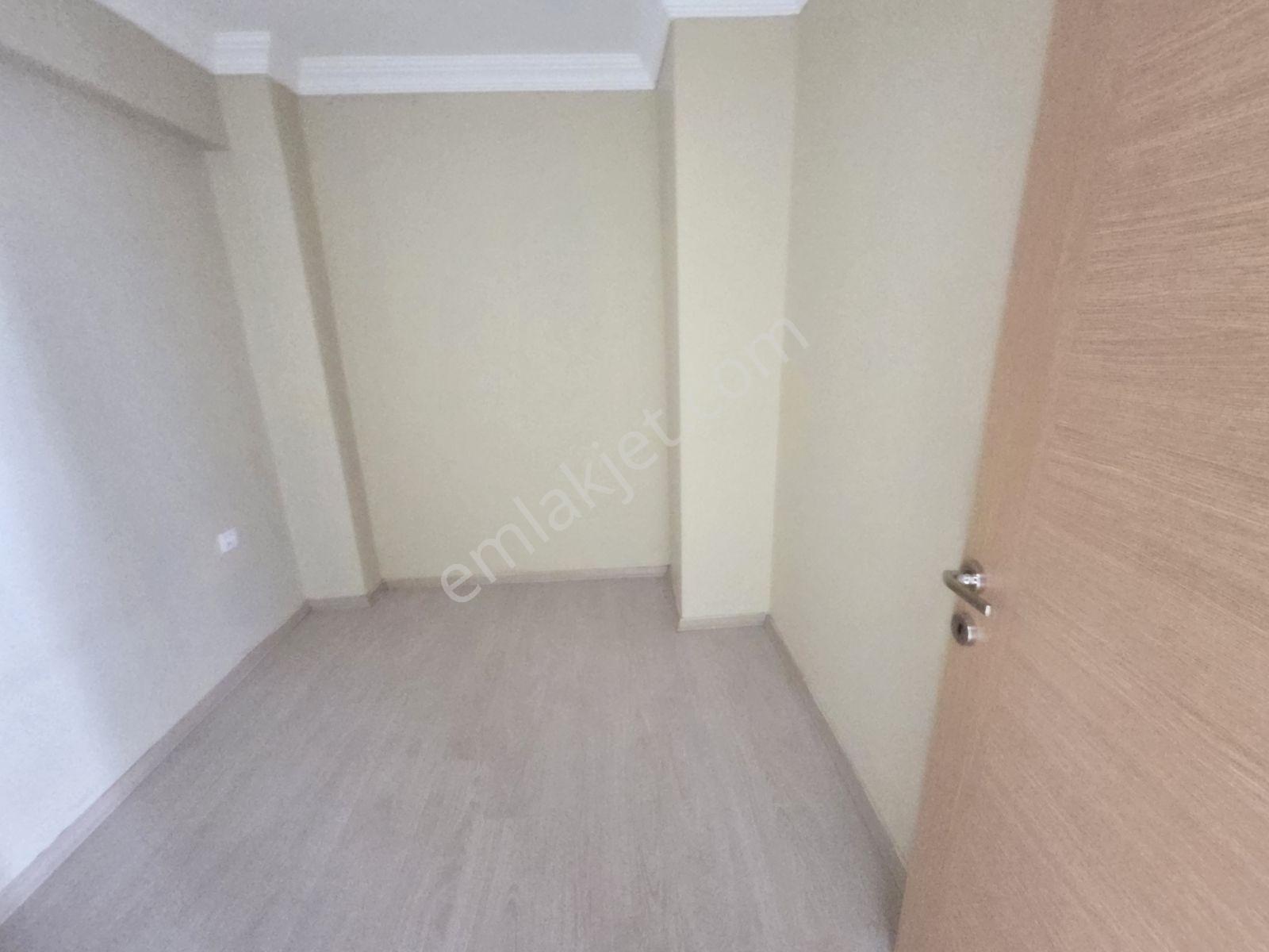 Yenifoça Fokai Terasları'nda Eşyasız Kiralık 3+1 Dubleks Villa - Görsel 29