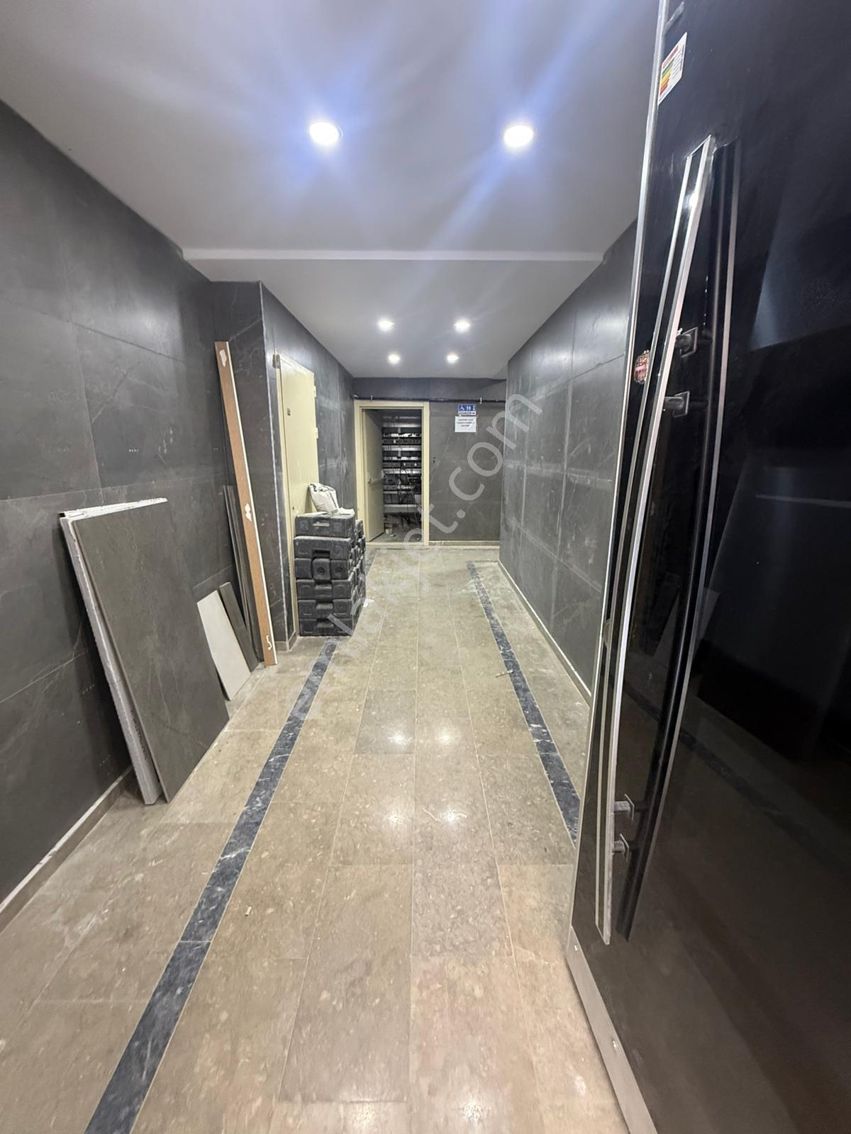 Cengiz Emlak.dan Ahmet Yesevi Caddesi Üzeri Sıfır 3+1 Kat 3 Otoparklı Daire - Görsel 17
