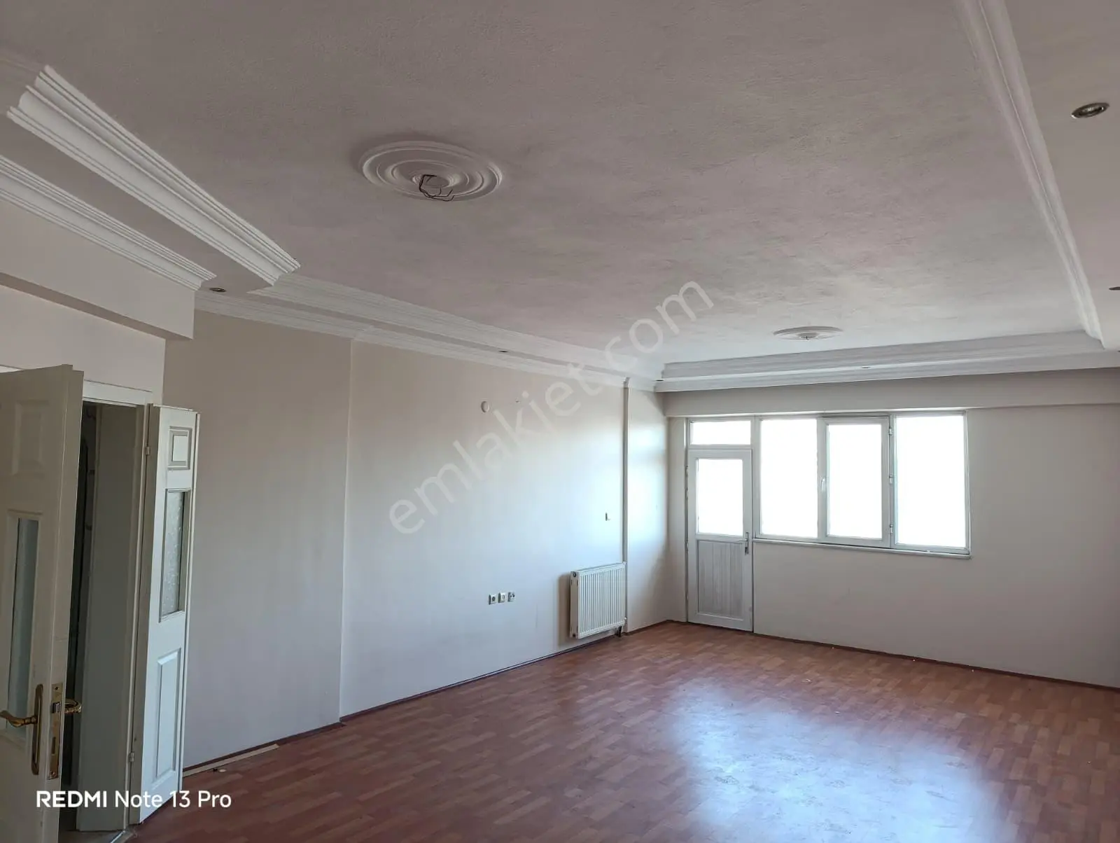 Sahibinden Merkezde Ferah 200 M² 4+1 2 Balkonlu Kiralık Daire - Görsel 5