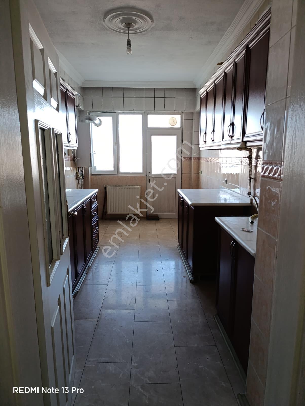 Sahibinden Merkezde Ferah 200 M² 4+1 2 Balkonlu Kiralık Daire - Görsel 8