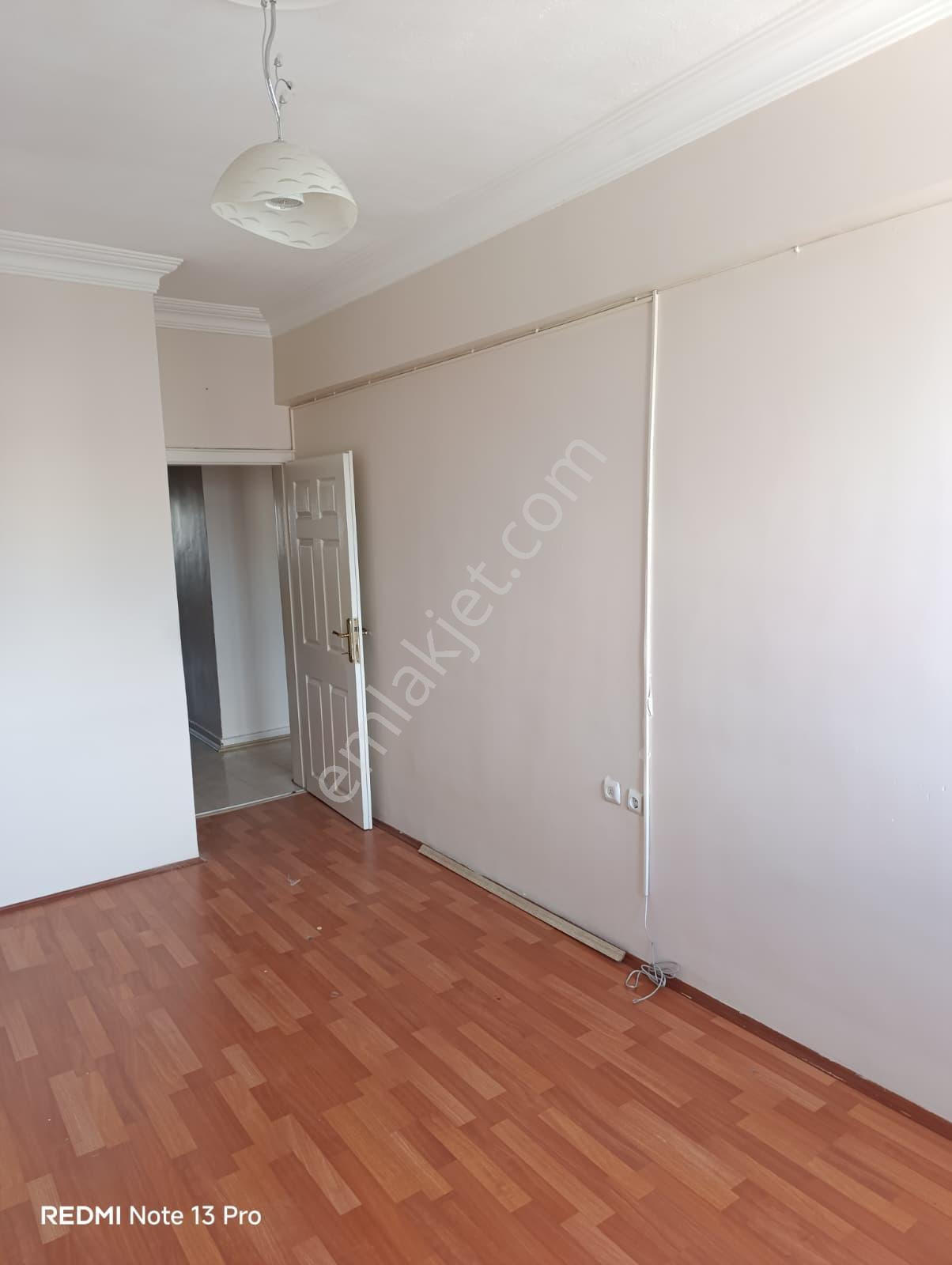 Sahibinden Merkezde Ferah 200 M² 4+1 2 Balkonlu Kiralık Daire - Görsel 23