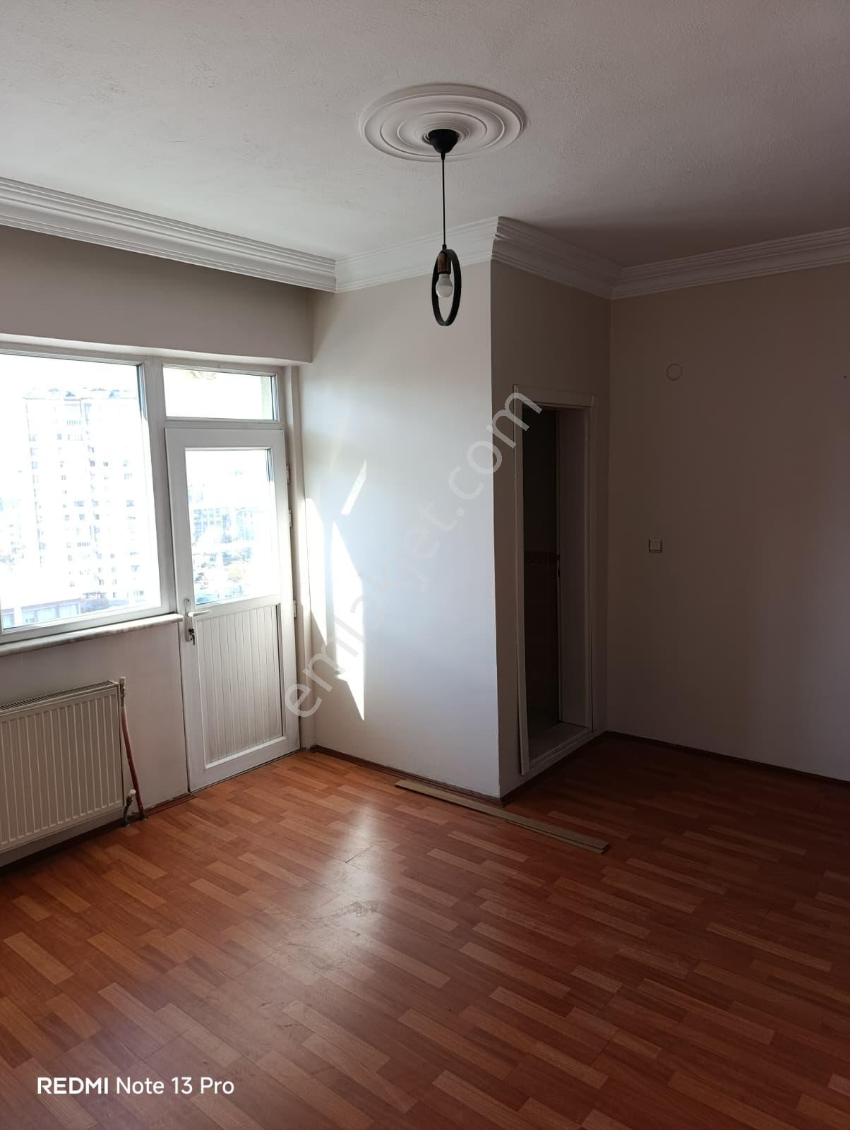 Sahibinden Merkezde Ferah 200 M² 4+1 2 Balkonlu Kiralık Daire - Görsel 31