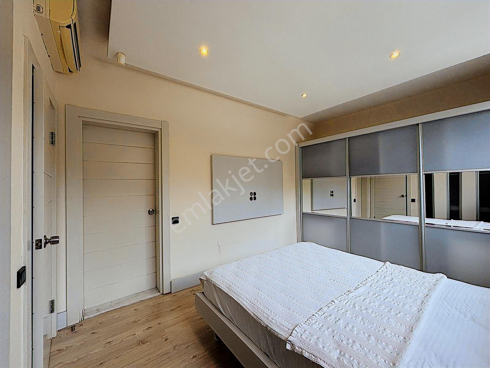 Torba'da Sezonluk Kiralık Havuzlu Ve Müştemilatlı Müstakil Villa - Görsel 19