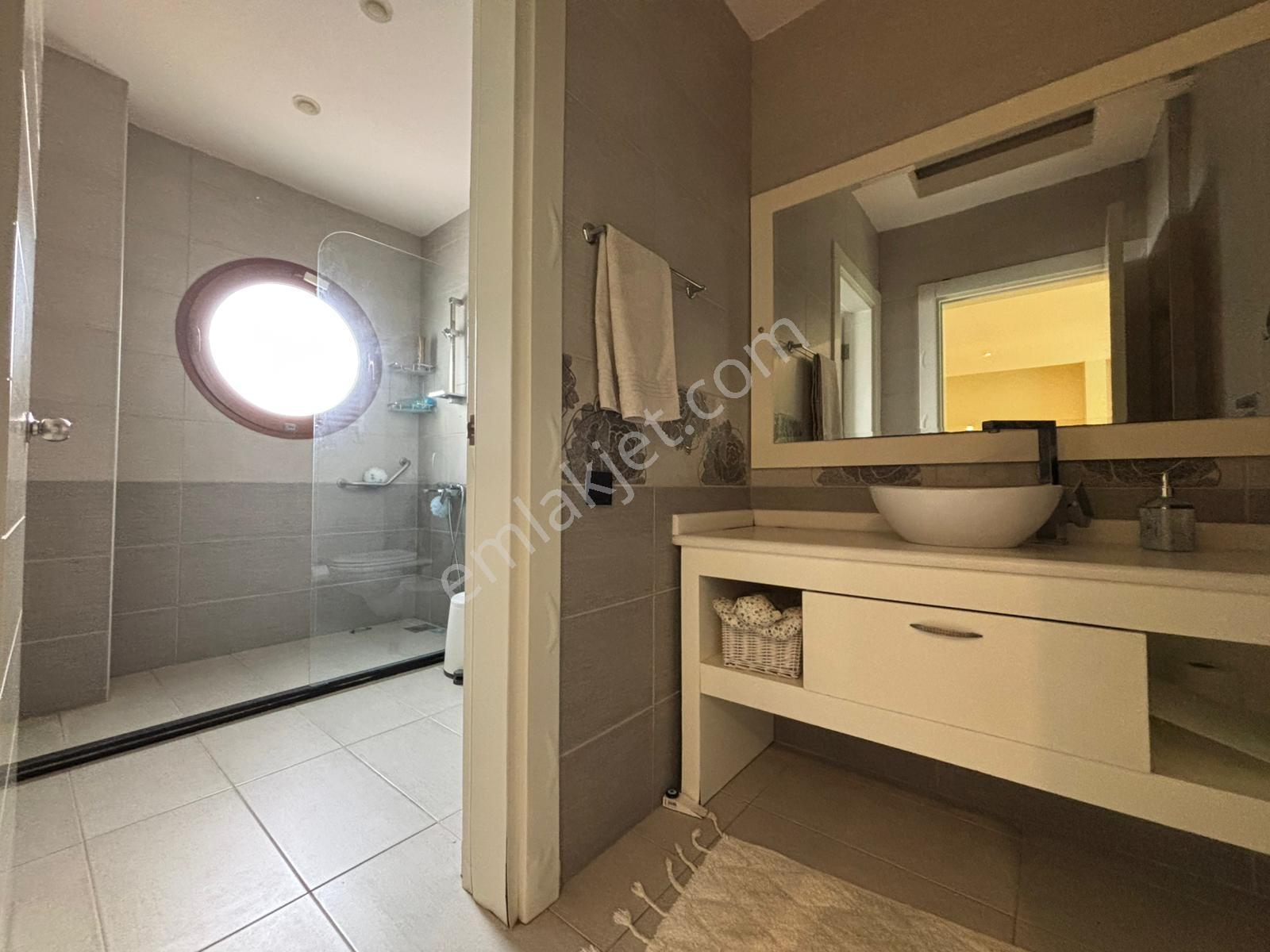 Torba'da Sezonluk Kiralık Havuzlu Ve Müştemilatlı Müstakil Villa - Görsel 17