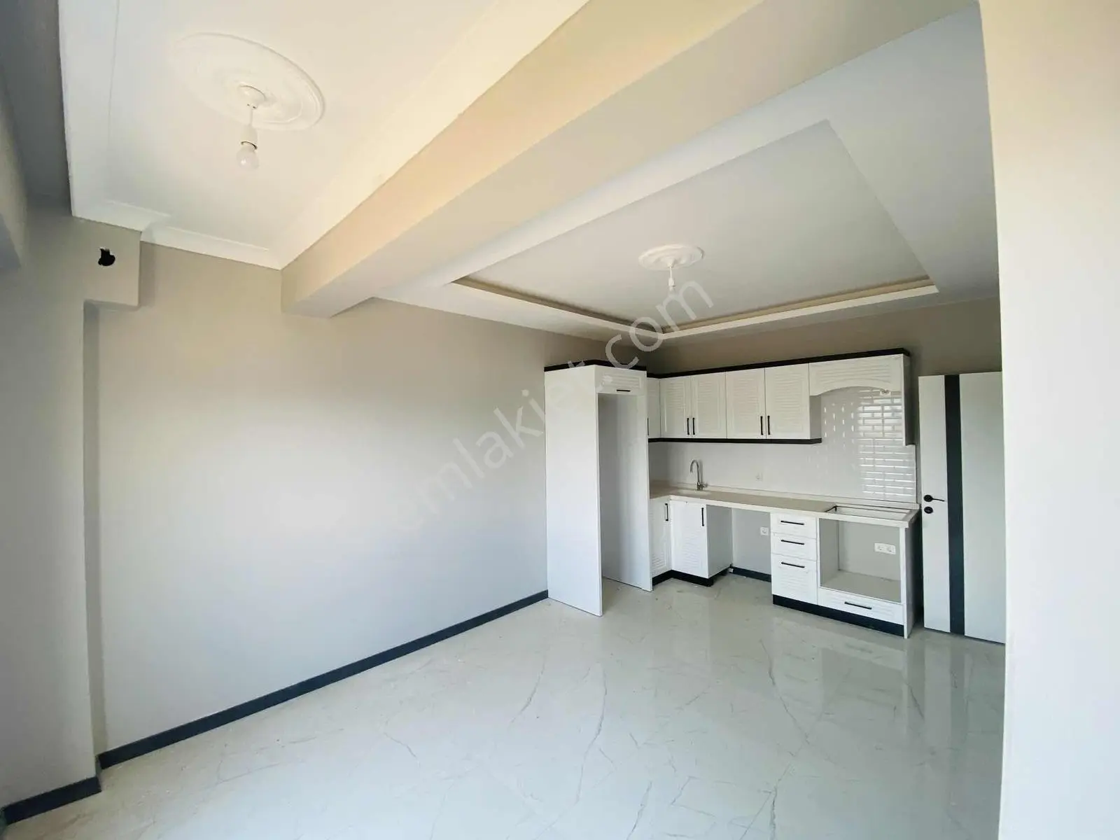 Prestijden Gömeç Kemalpaşa Hastane Bölgesi 2+1 Daire