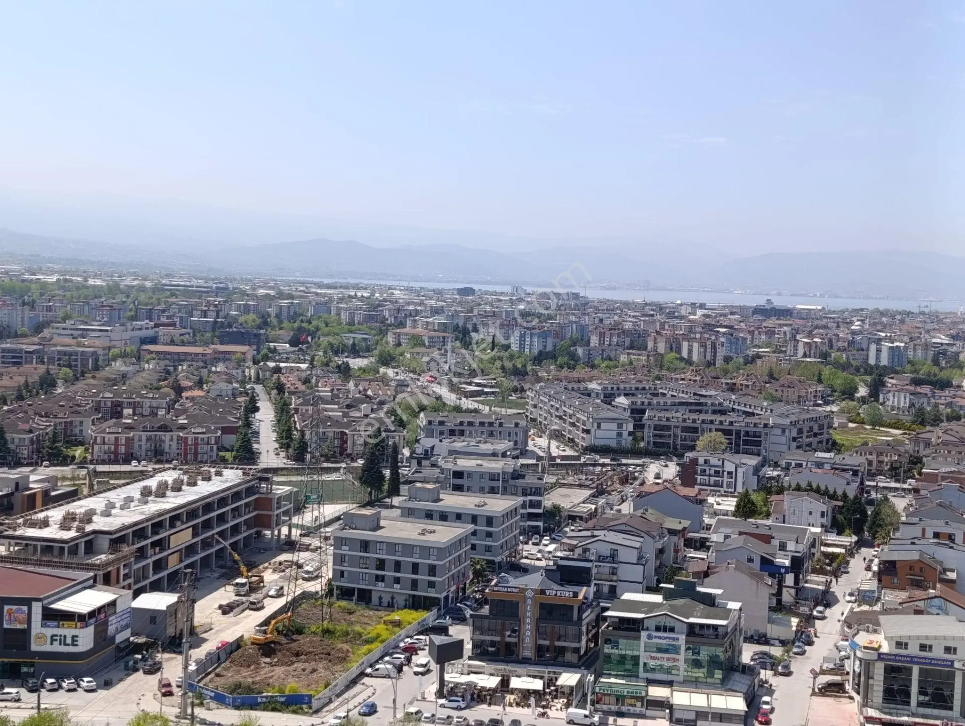 Yıldız Konutlarında En Özel Konumda, En İyi Manzaralı 4+1 Daire - Görsel 34