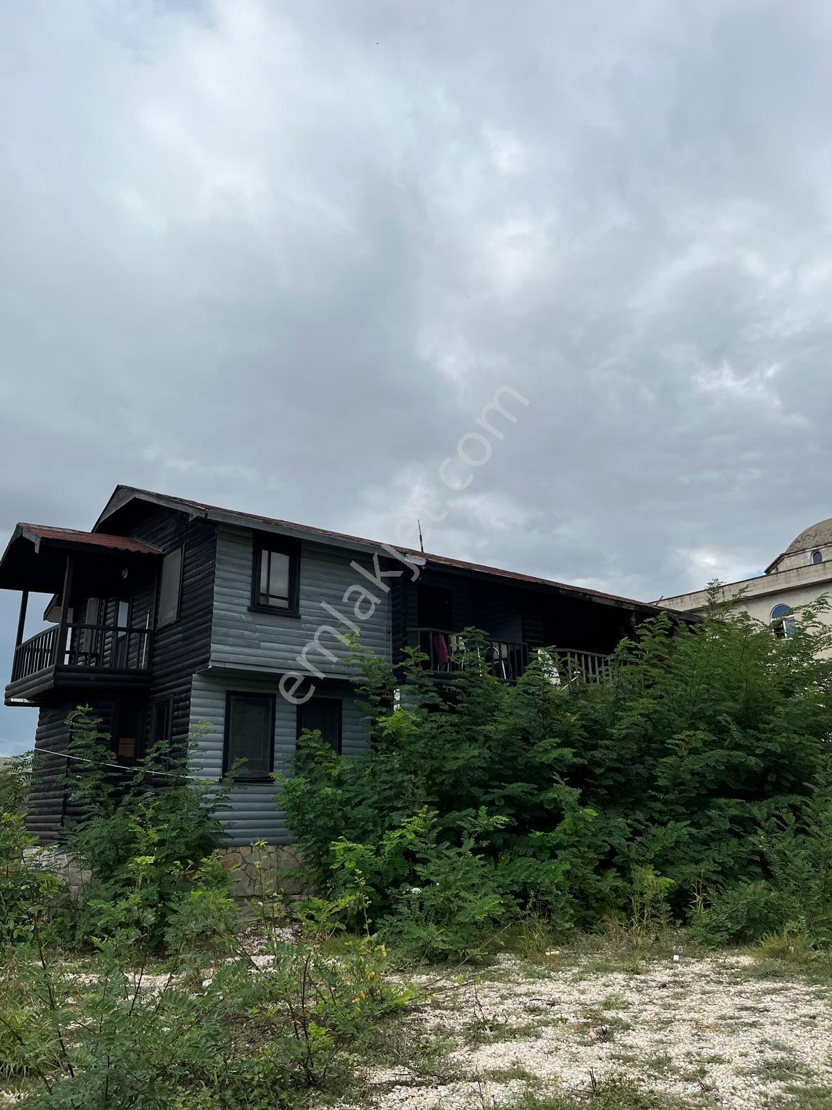 Se&as'tan Manyas'da Dubleks Eşyalı Bahçeli Kiralık 3+1 Villa! - Görsel 2