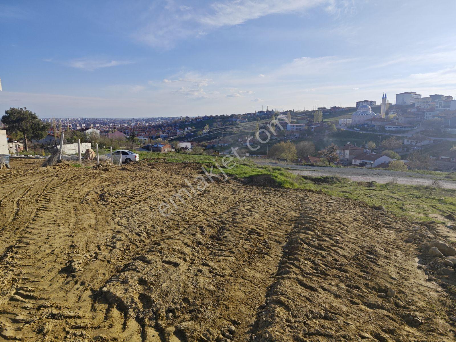 Uşak Merkez Elmalıderede Satılık İmarlı Arsa(k. Çevre Yolu Altı)