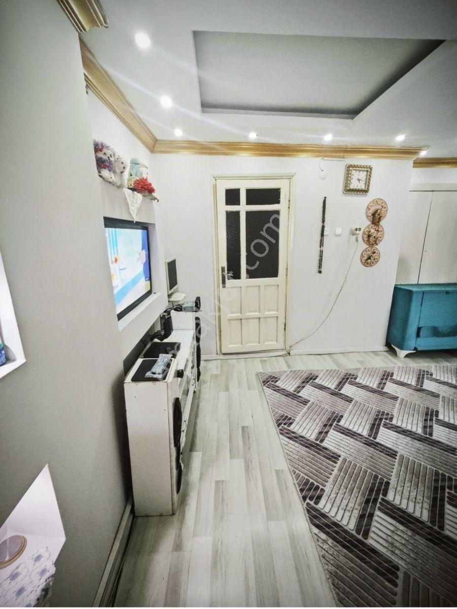 Uşak Dikilitaşta Satılık 4 Kat İmarlı Yatırımlık Müstakil Ev - Görsel 12