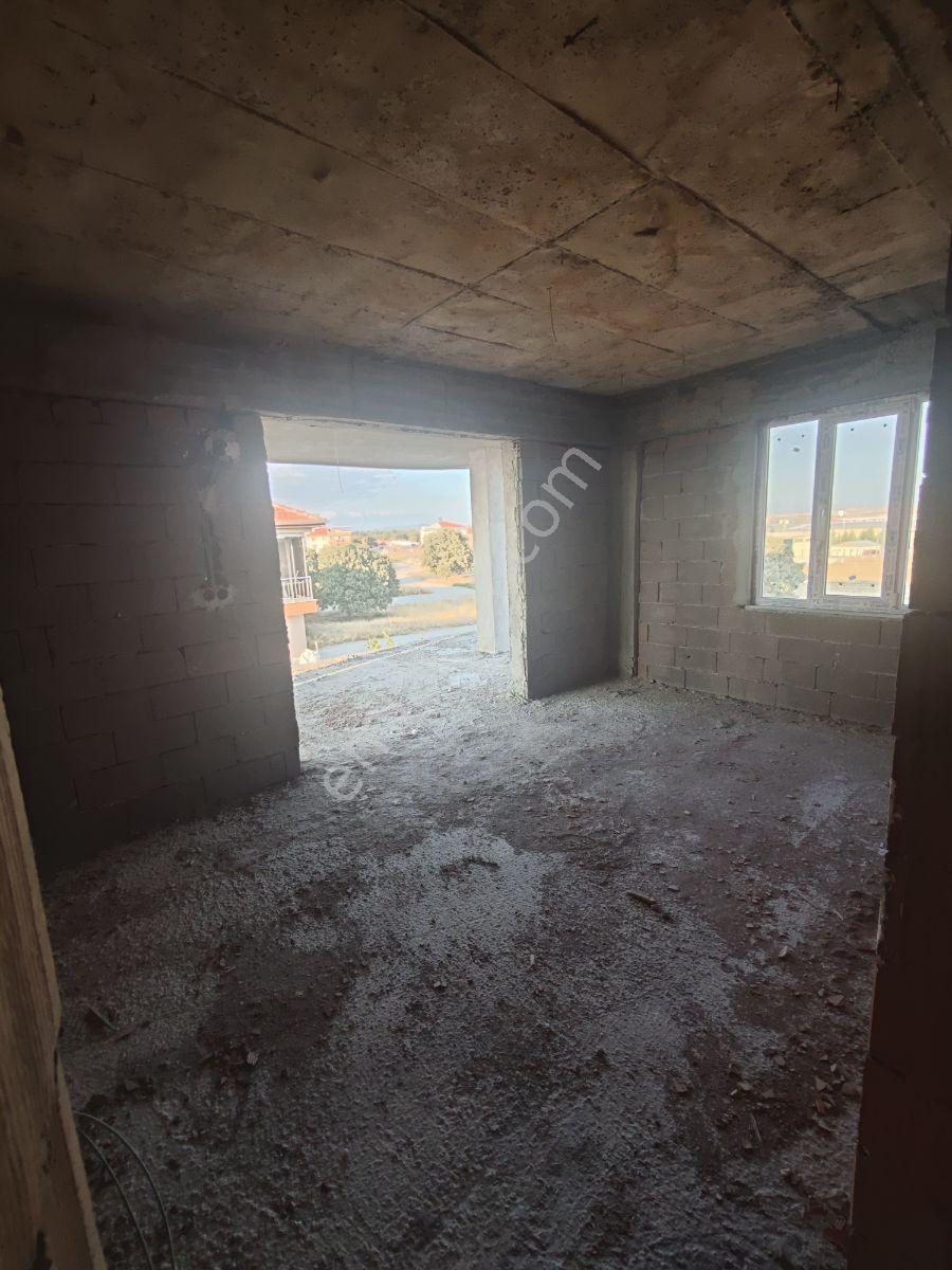 Atatürk Mahallesi Çakır Halı Saha Civarı 3 Katlı Müstakil Ev - Görsel 34