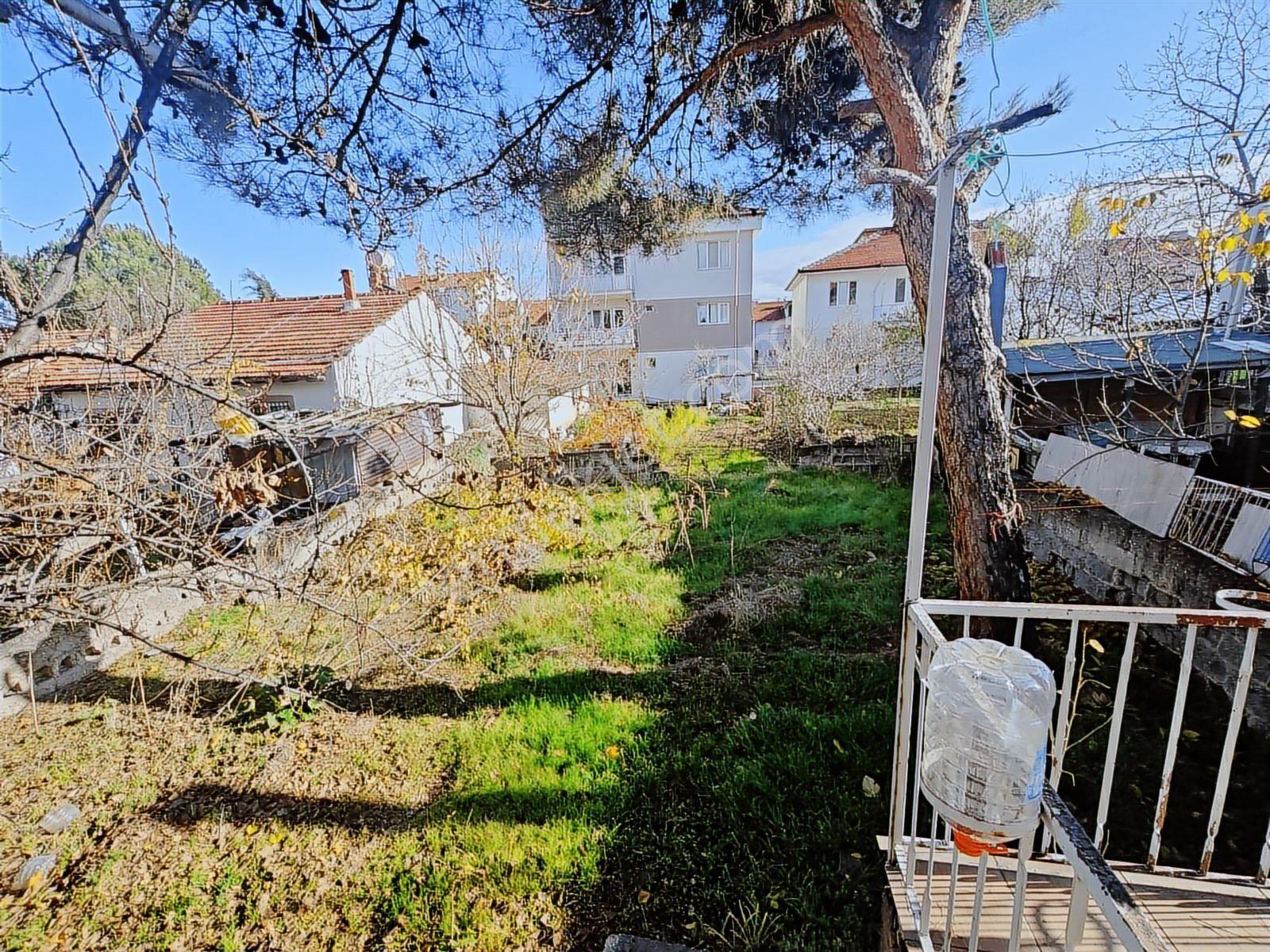 Uşak Cumhuriyet Mah. 231m² Arsa İçinde, Satılık Müstakil Ev - Görsel 15