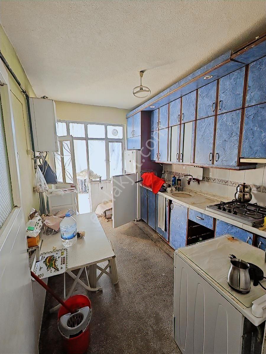 Uşak Cumhuriyet Mah. 231m² Arsa İçinde, Satılık Müstakil Ev - Görsel 6