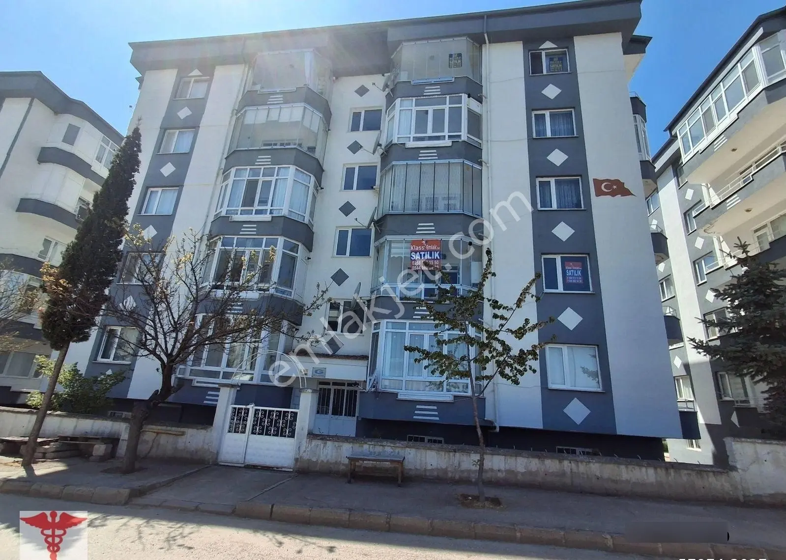 Klass Emlaktan Merzifon Piribaba Konutlarında Satılık 3+1 Daire