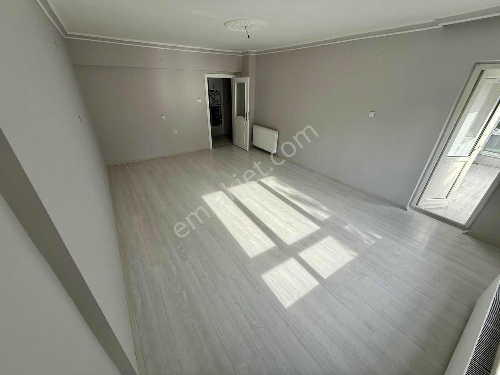 Alfa'dn E.gazi Mh'de !! Tapu Kadastro Karşısı Site İçerisnde 3+1 - Görsel 14