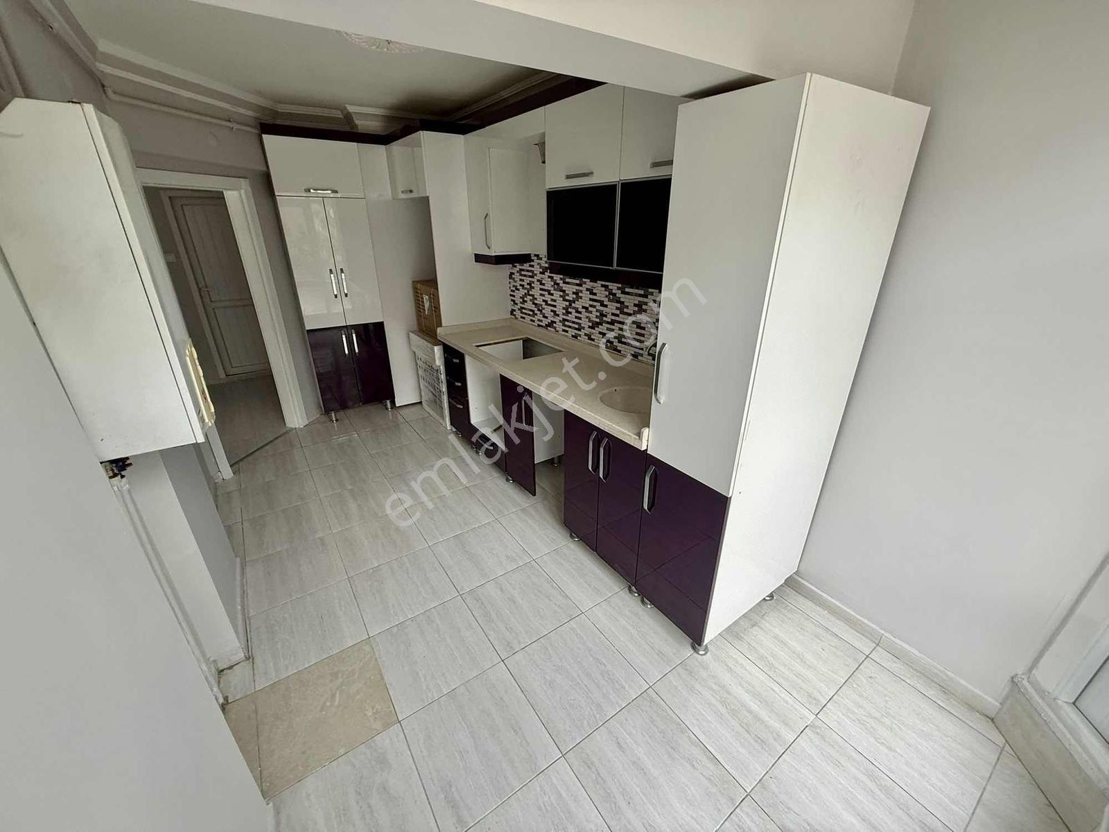 Alfa'dn E.gazi Mh'de !! Tapu Kadastro Karşısı Site İçerisnde 3+1 - Görsel 4