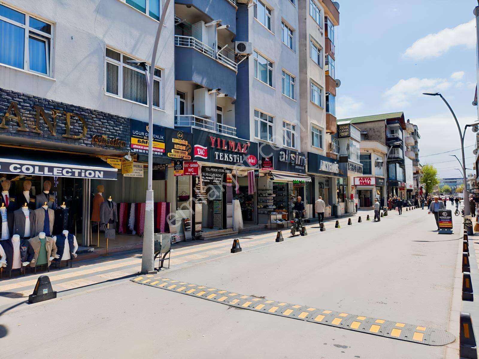 Remax Hür'den Itfaiye Caddesinde Pasaj İçi Kiralık Dükkan - Görsel 2