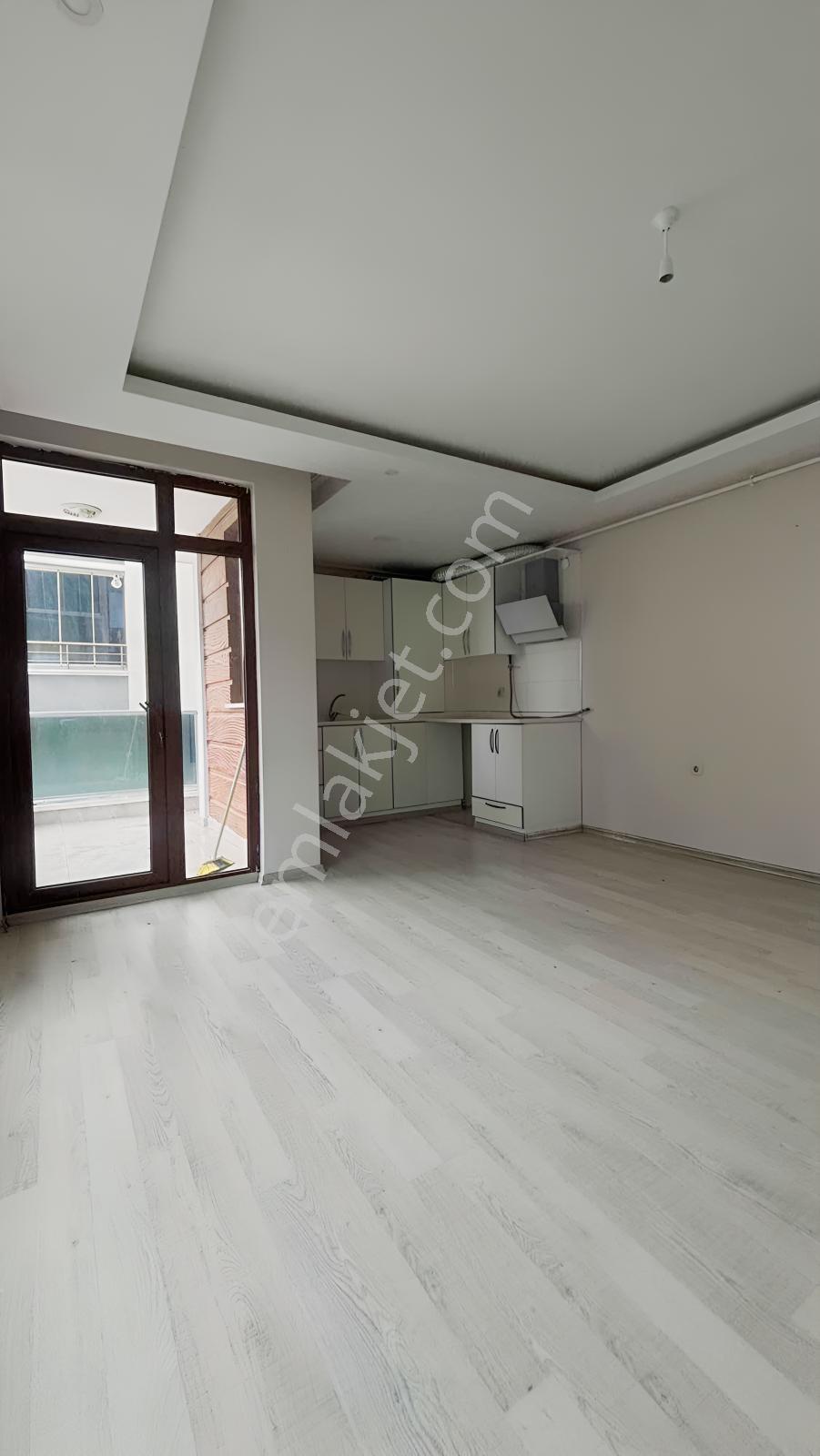 Atakum Körfez Mah. Tramvaya 50 Metre Kiralık 1+1 - Görsel 5