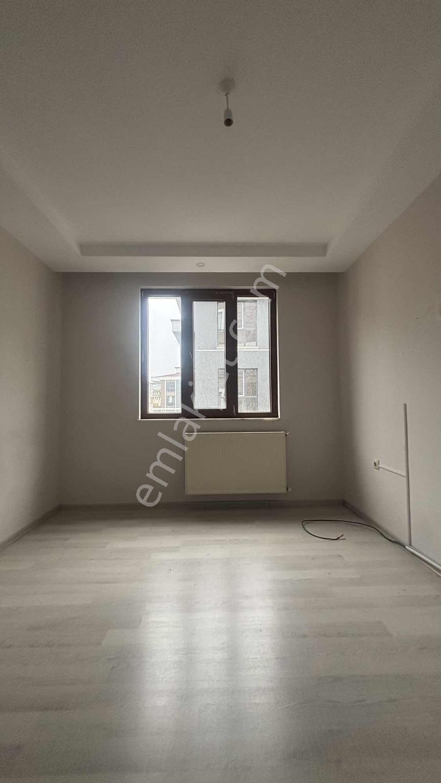Atakum Körfez Mah. Tramvaya 50 Metre Kiralık 1+1 - Görsel 12