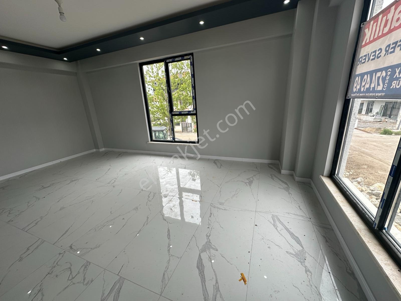 Remax Ayfer Sever'den Serdivan Yazlık 3+1 Satılık Sıfır Daire - Görsel 22