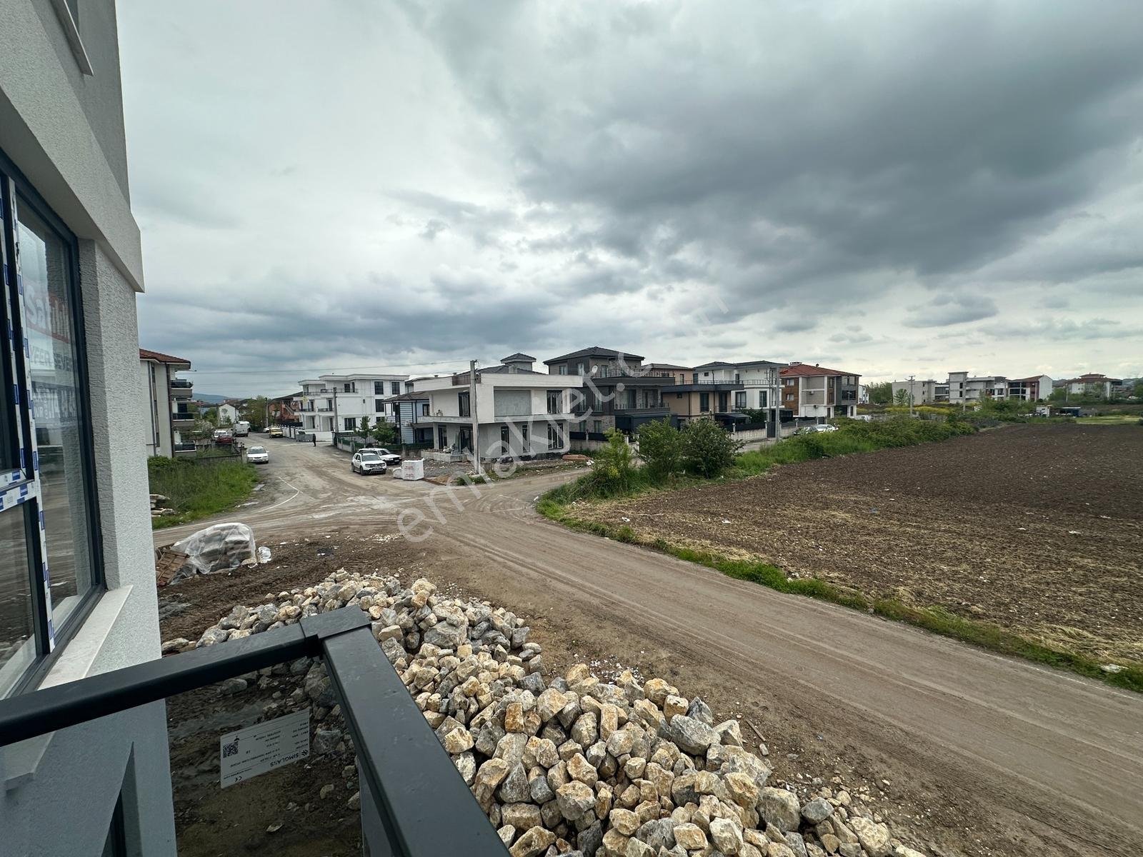Remax Ayfer Sever'den Serdivan Yazlık 3+1 Satılık Sıfır Daire - Görsel 24