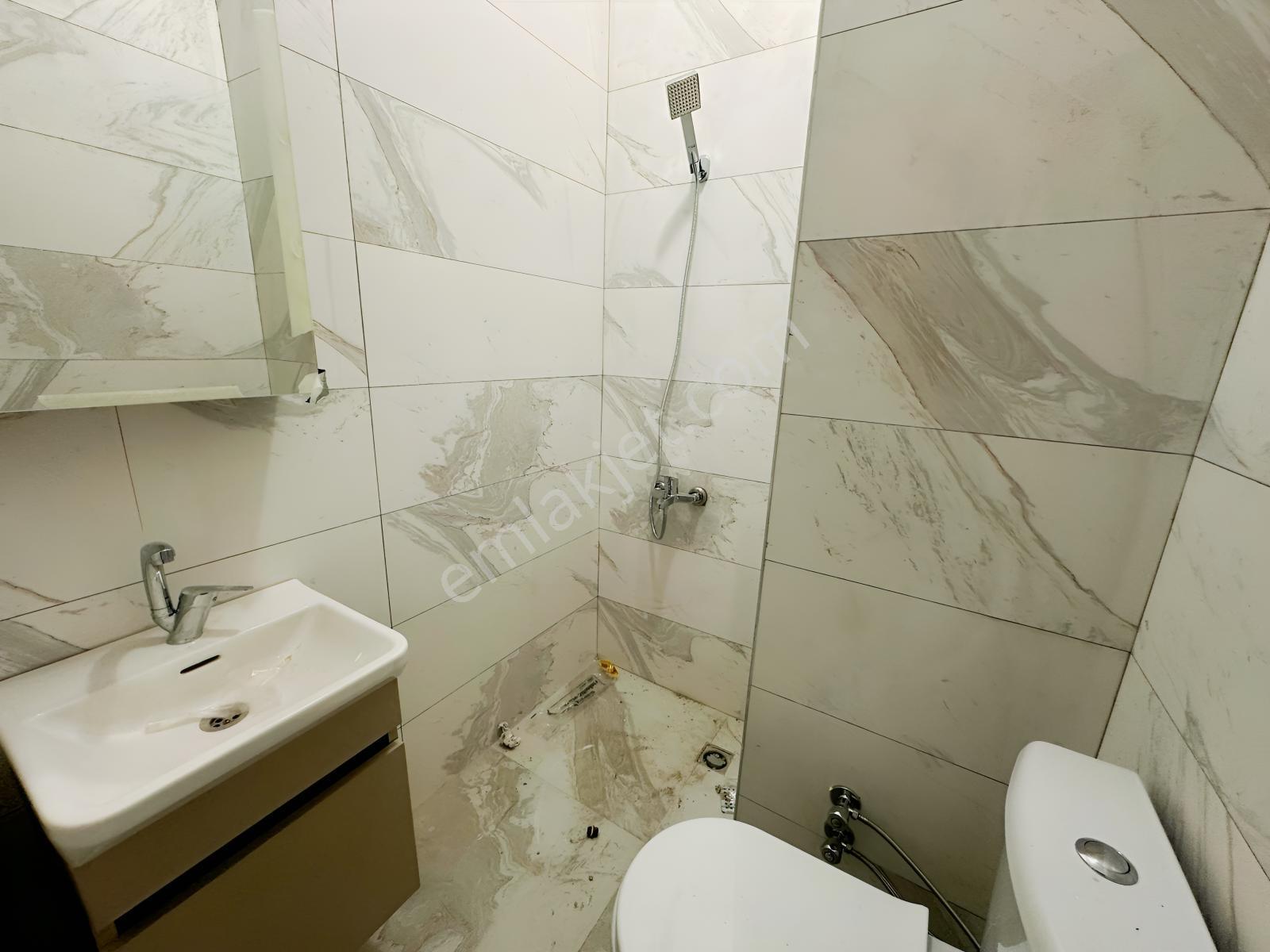 Remax Ayfer Sever'den Serdivan Yazlık 3+1 Satılık Sıfır Daire - Görsel 30