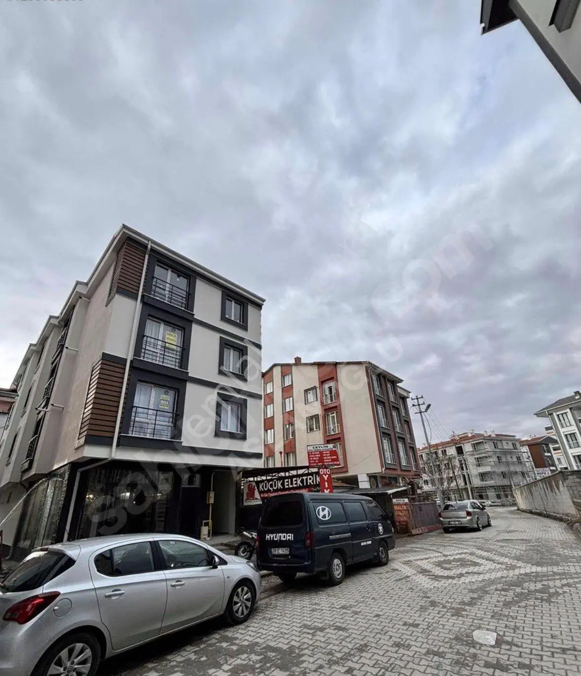Sahibinden Çarşı Konumunda Fırsat 1+1 - Görsel 5