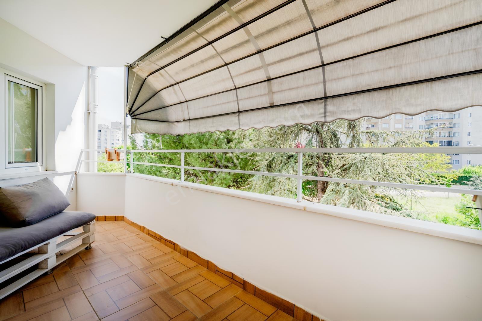 Remax Leon Özlüce Gönüller Sitesinde Bakımlı Satılık 4+1 Daire - Görsel 32