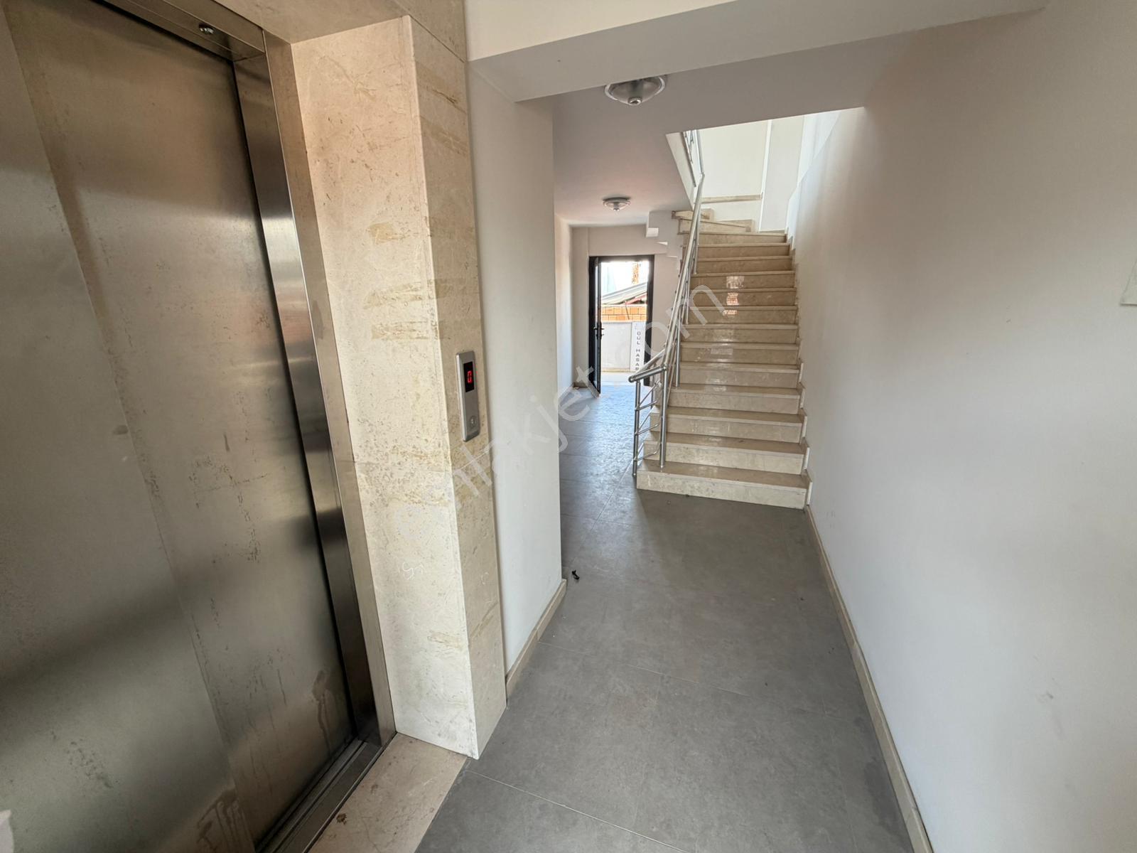 Şehir Merkezinde Kiralık Ofisler - Görsel 17