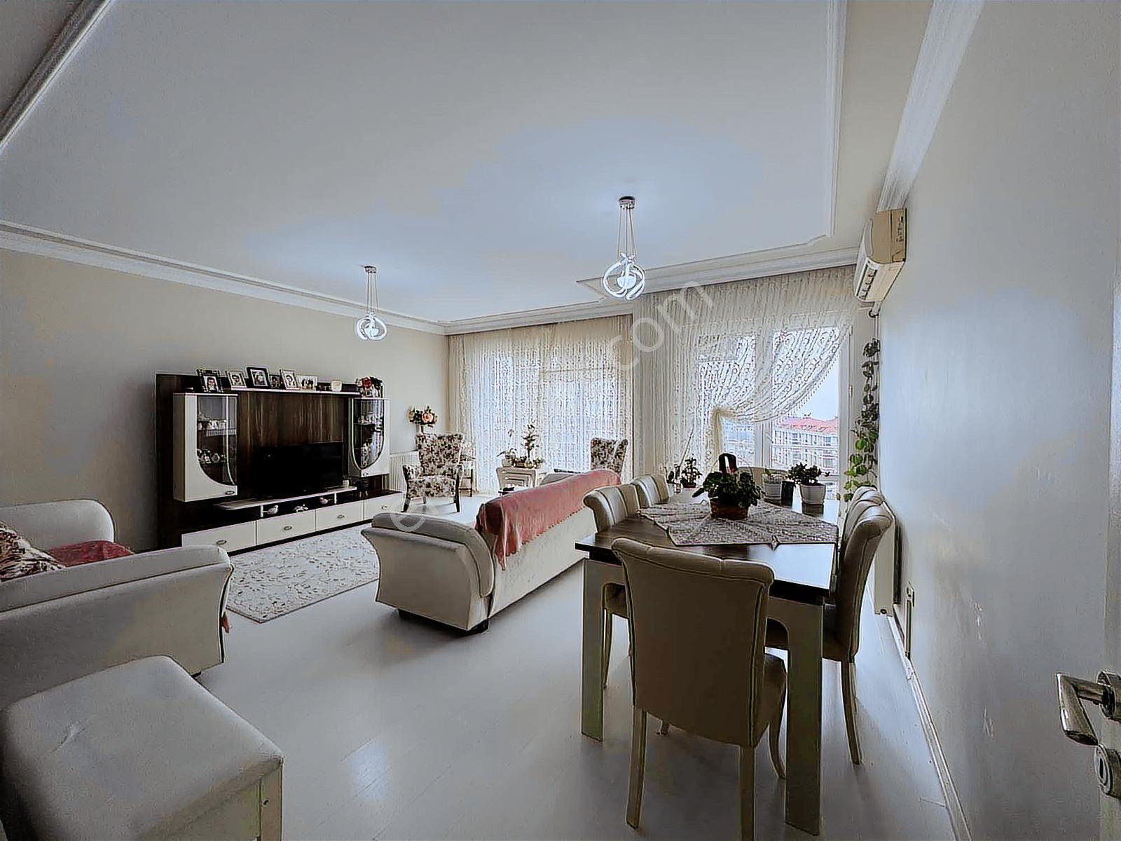 Beylikdüzü Adnan Kahveci Mh Okyanus Apt Güney Cephe Geniş 3+1 - Görsel 34