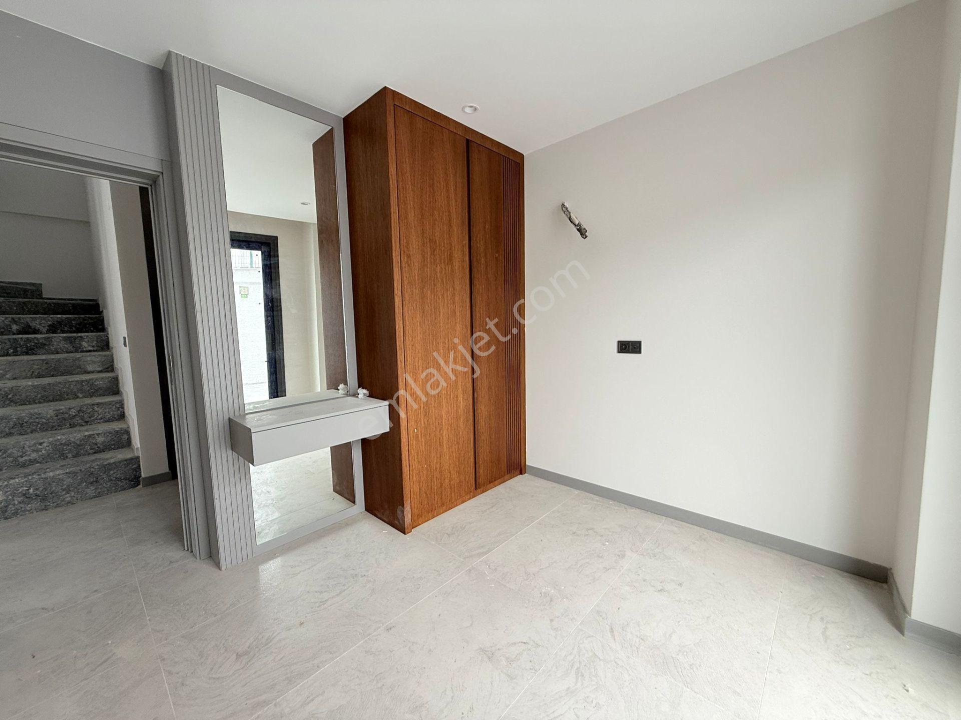 Manzara-güvenlik-özel Havuz/otopark-yerden Isıtma-450 M2 Bahçe-lüx-akıllı Ev-tamamı Müstakil - Görsel 19