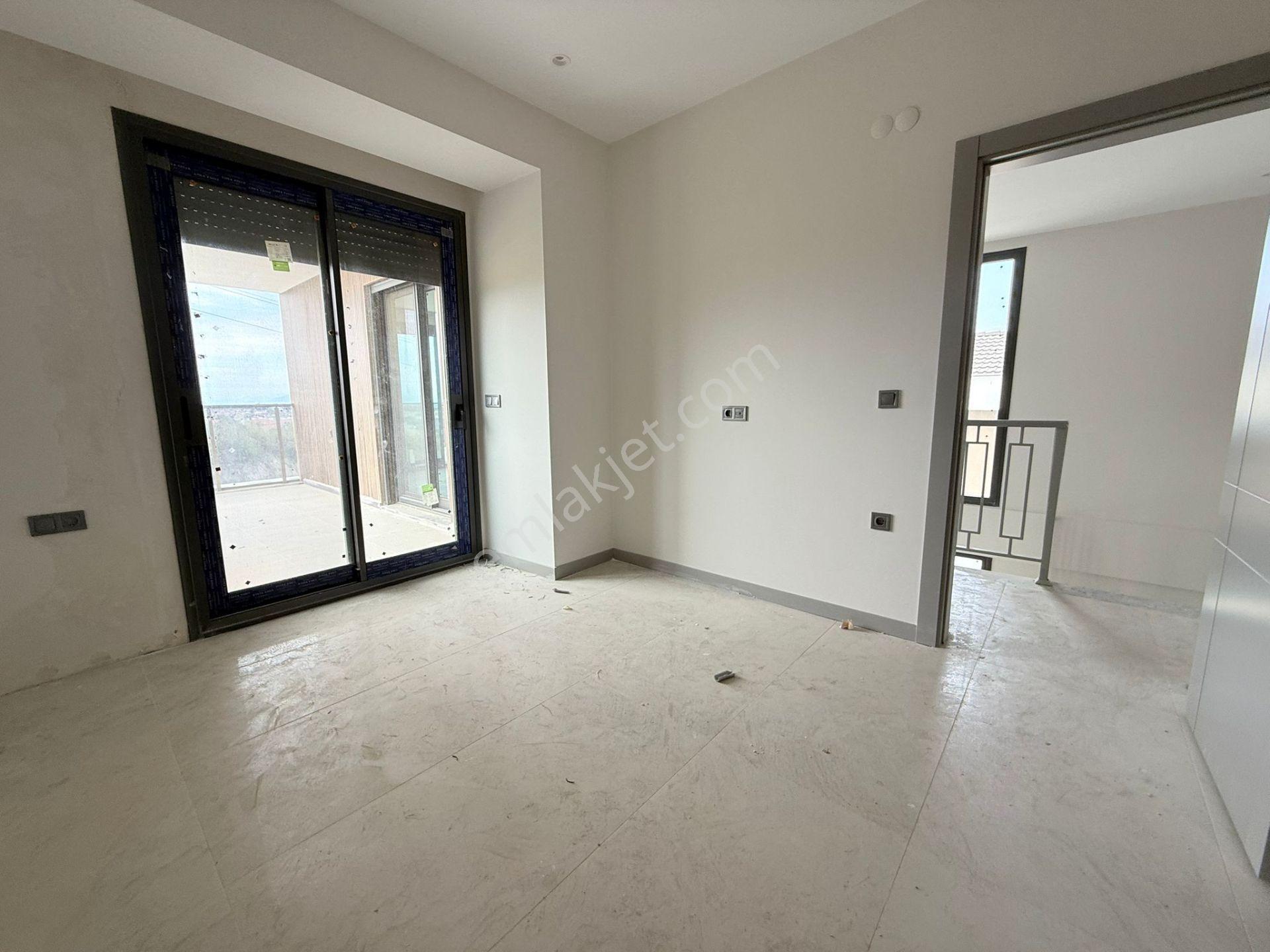 Manzara-güvenlik-özel Havuz/otopark-yerden Isıtma-450 M2 Bahçe-lüx-akıllı Ev-tamamı Müstakil - Görsel 29