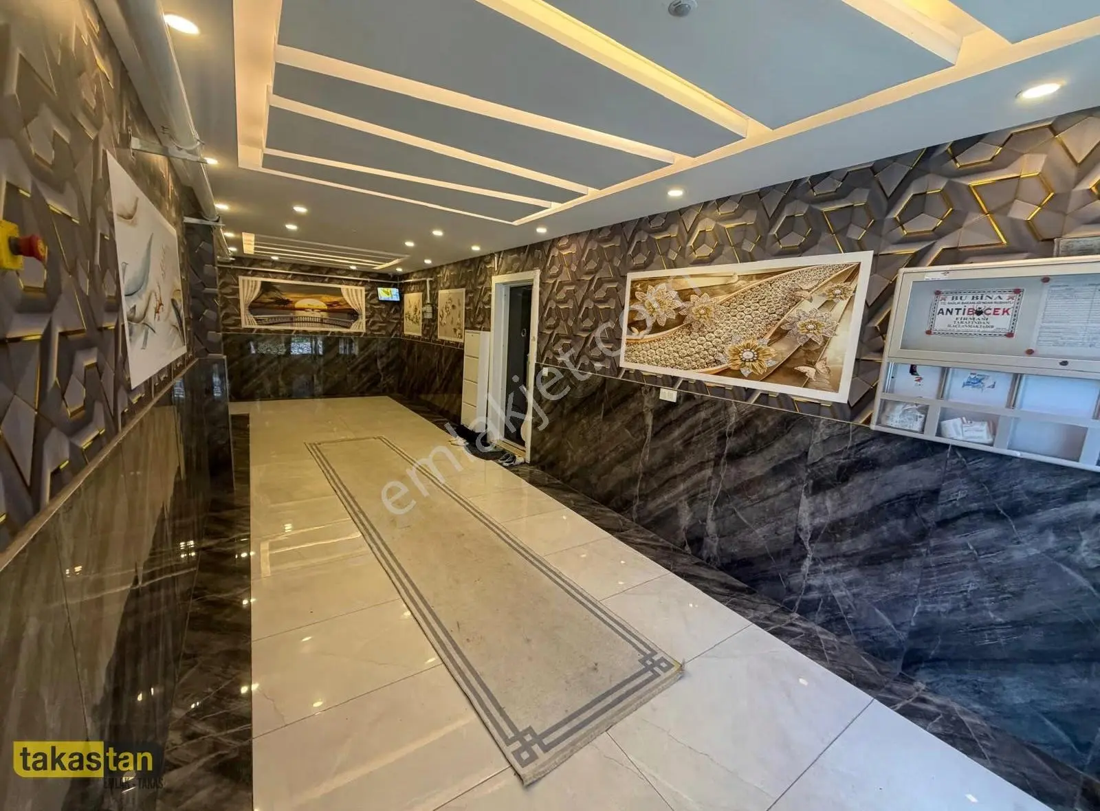 Beykent'te Masrafsız, Ebeveyn Banyolu, 150m² 3+1 Satılık Daire