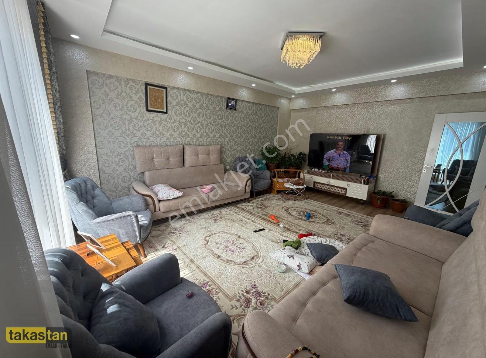 Beykent'te Masrafsız, Ebeveyn Banyolu, 150m² 3+1 Satılık Daire - Görsel 9