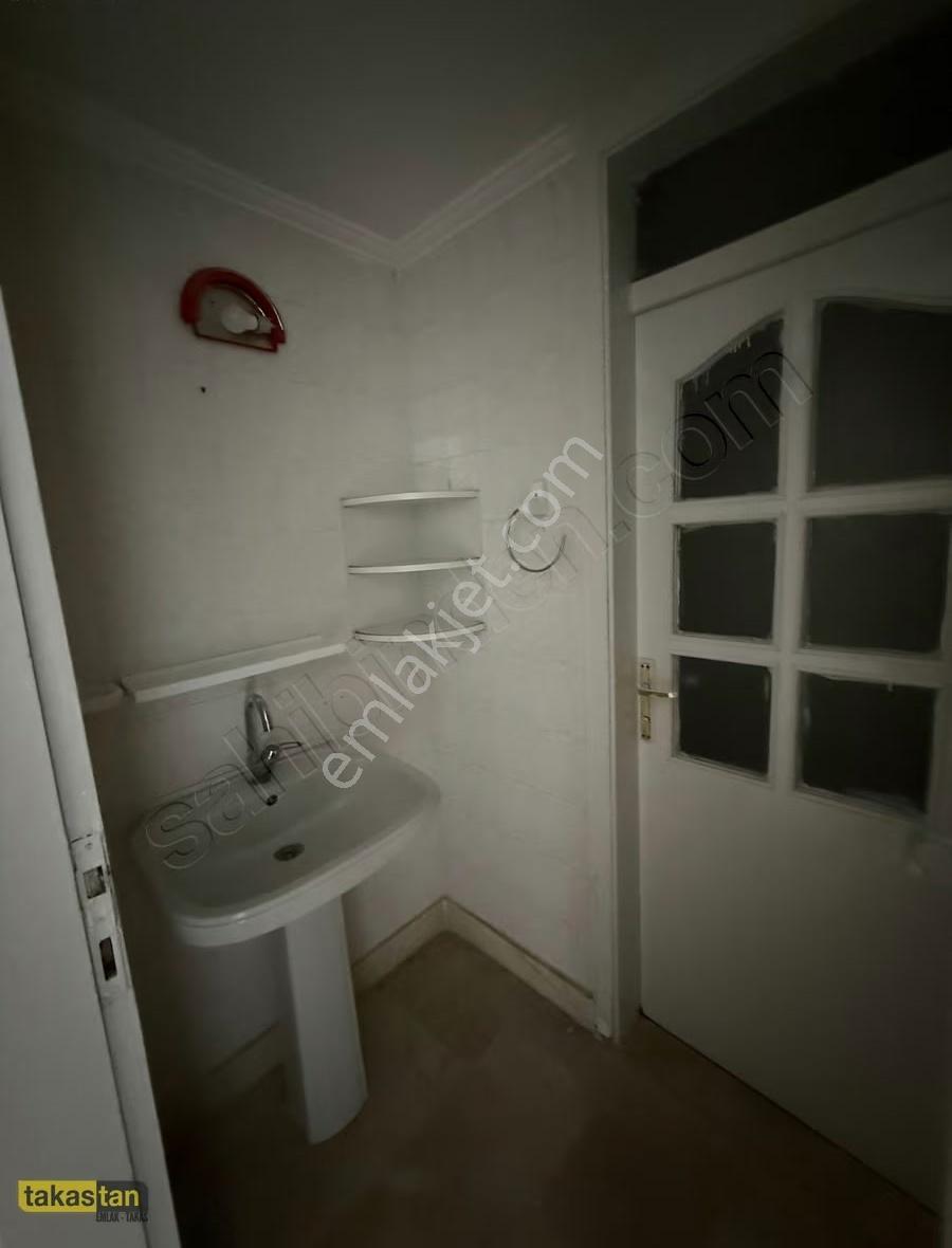 Merkezi Konumda Kiralık 3+1 Daire | 130m² Ferah Yaşam Alanı - Görsel 6