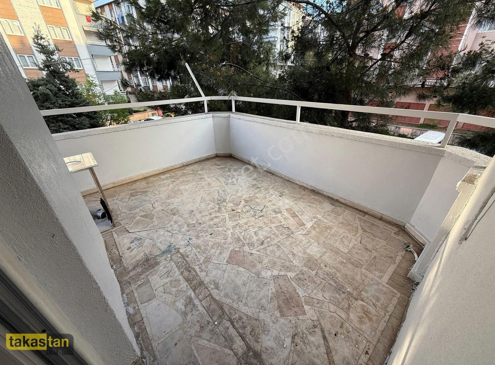 Merkezi Konumda Kiralık 3+1 Daire | 130m² Ferah Yaşam Alanı - Görsel 3