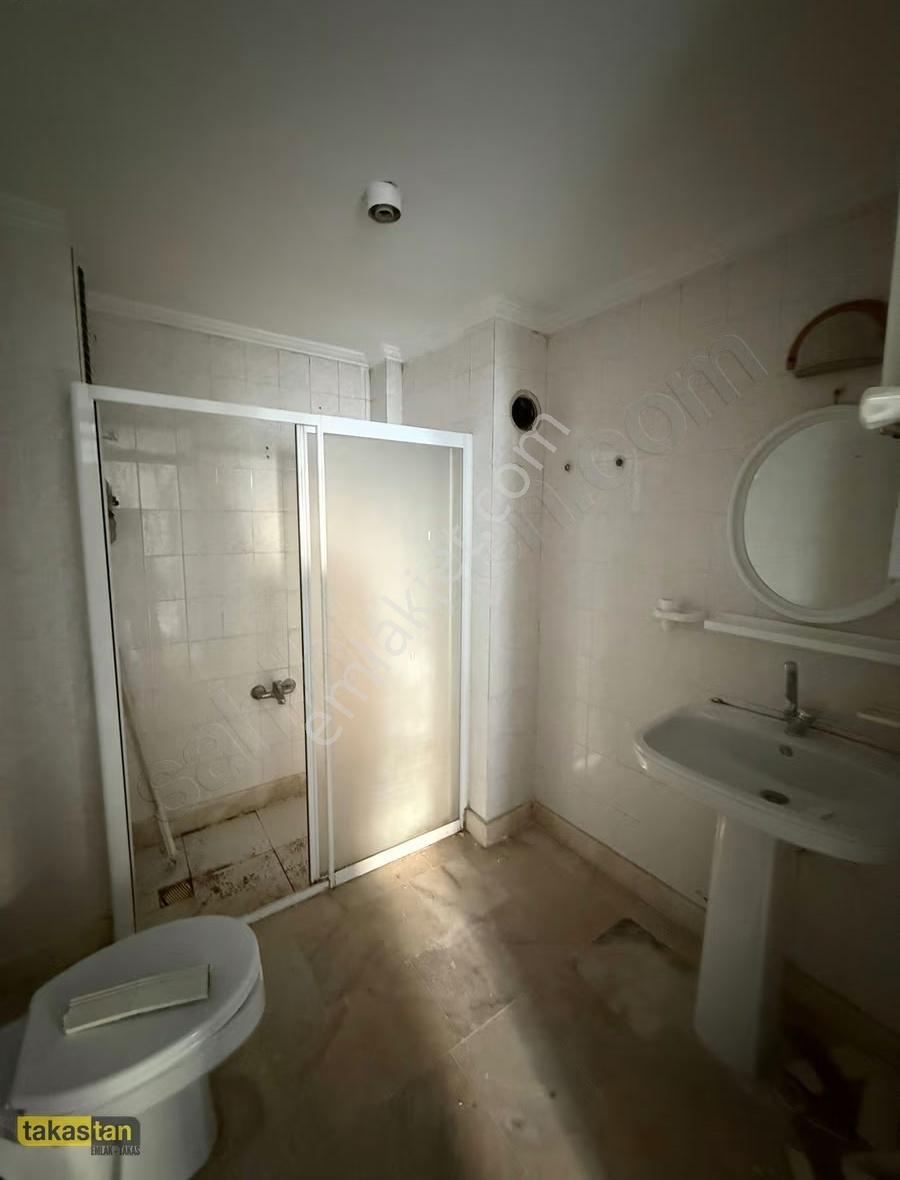 Merkezi Konumda Kiralık 3+1 Daire | 130m² Ferah Yaşam Alanı - Görsel 10